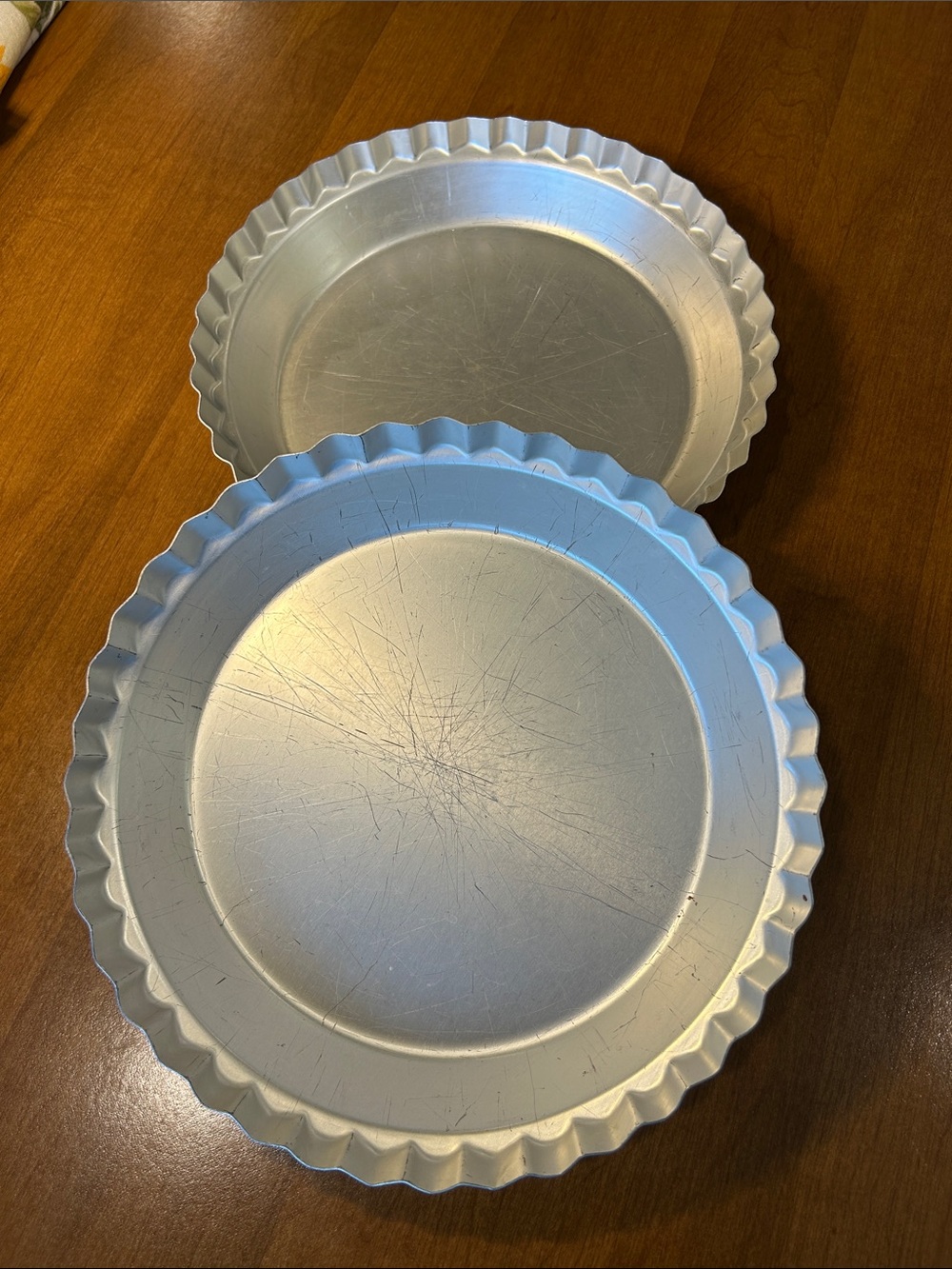 Vintage Wear-ever No. 2865 Silver Fluted Pie Pans